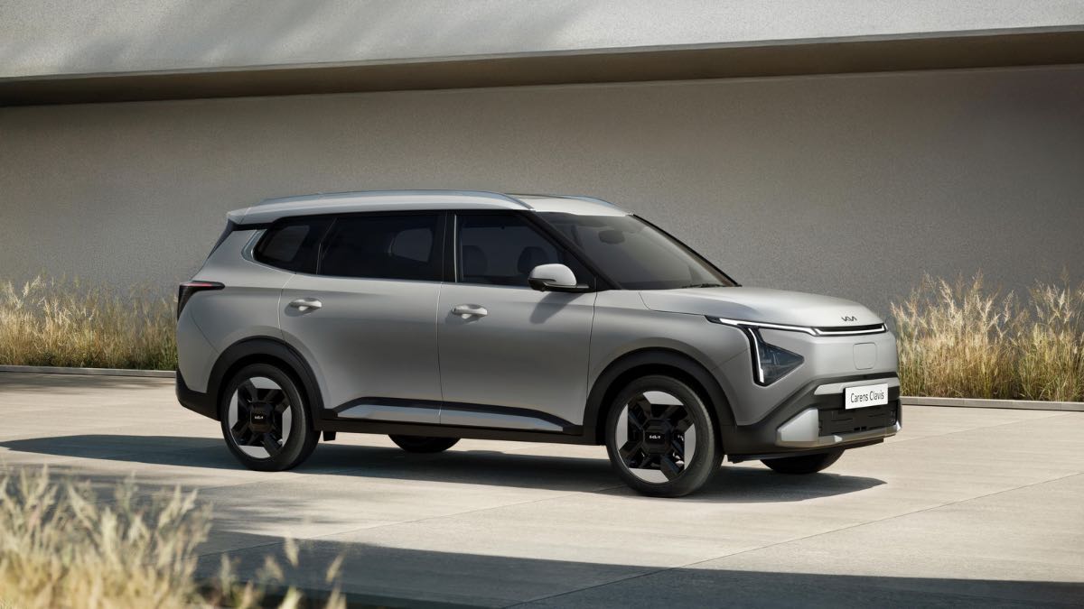 Kia Carens bản điện giá quy đổi gần 550 triệu đồng mở bán từ hôm nay, có cơ hội về Việt Nam khi xe xăng sắp bị hạn chế - Ảnh 2.