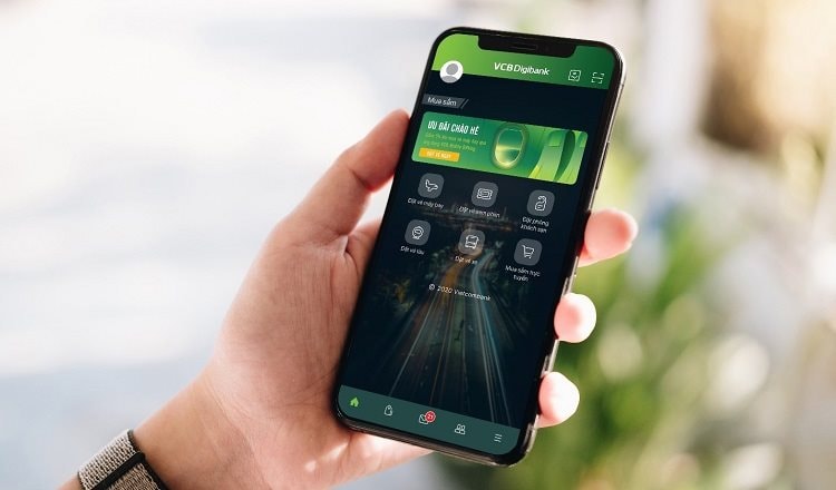 Vietcombank Cảnh Báo Chiêu Lừa Đảo Mới: Cách Bảo Vệ Tài Khoản An Toàn - Ảnh 1. Vietcombank Cảnh Báo Chiêu Lừa Đảo Mới: Cách Bảo Vệ Tài Khoản An Toàn - Ảnh 1.