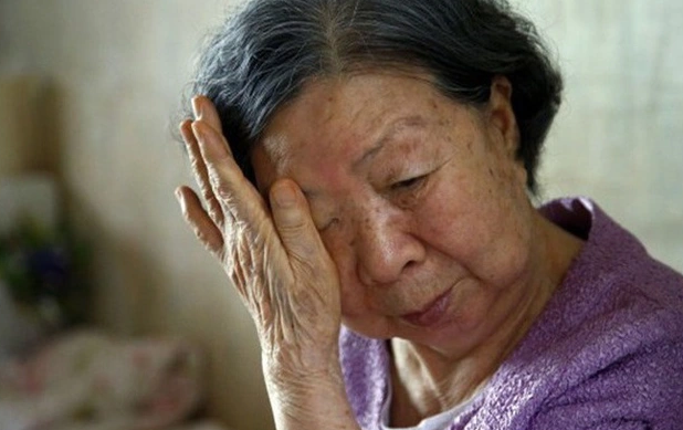 Sau lễ 49 ngày của chồng, tôi vô tình tiết lộ với con dâu cả một chuyện trọng đại, ngờ đâu việc này đẩy tôi vào tình cảnh trắng tay- Ảnh 1.