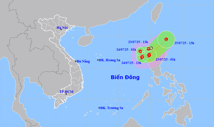Áp thấp nhiệt đới vào Biển Đông mạnh lên thành bão trong ngày mai - Ảnh 1.
