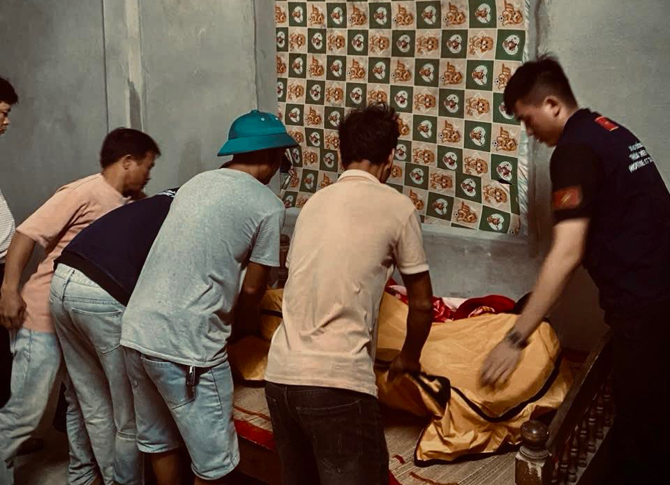 Người đàn ông tử vong khi lao ra hồ nước sâu cứu 2 cháu bé đuối nước - Ảnh 2.