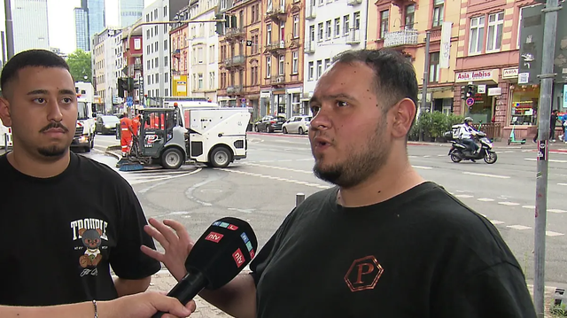 Bốp nguy kịch, 2 anh em song sinh tử vong, nh&acirc;n chứng vụ tai nạn: Người đi scooter bị k&eacute;o l&ecirc; v&agrave;i trăm m&eacute;t- Ảnh 2.