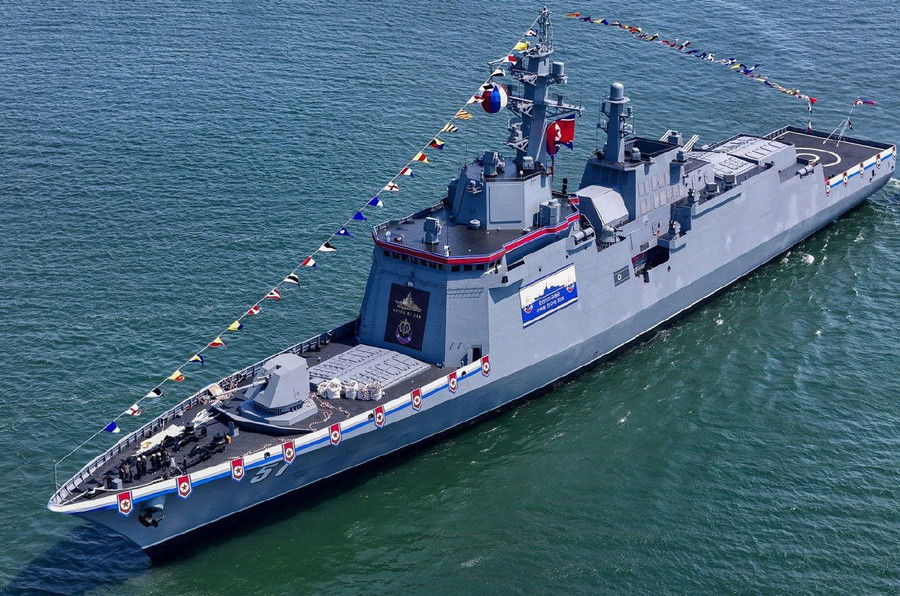 Triều Tiên tăng tốc đóng tàu khu trục Choe Hyon thứ 3 trong năm 2026 - Ảnh 1.