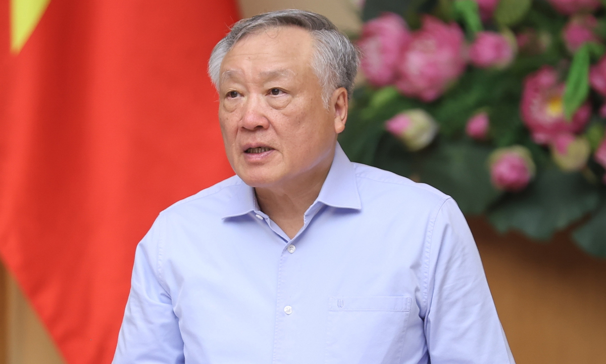 Cán bộ , công chức có chính sách tiền lương mới trước 31 / 10 - Ảnh 1. Cán bộ , công chức có chính sách tiền lương mới trước 31 / 10 - Ảnh 1.