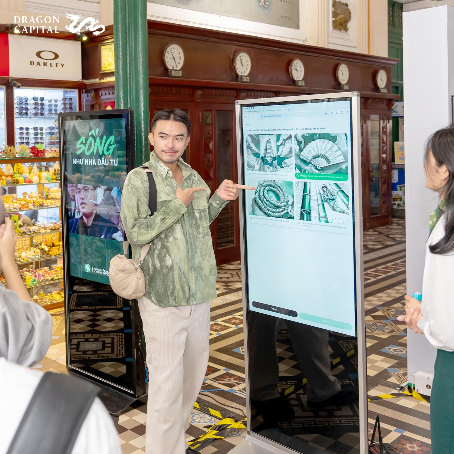 Triển lãm ảnh Sống như nhà đầu tư thú vị nhất tại TP.HCM lúc này - Ảnh 2. Triển lãm ảnh Sống như nhà đầu tư thú vị nhất tại TP.HCM lúc này - Ảnh 2.