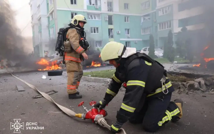 Ukraine: Kharkov rung chuyển bởi bom lượn của Nga, nhiều trẻ em bị thương - Ảnh 1.