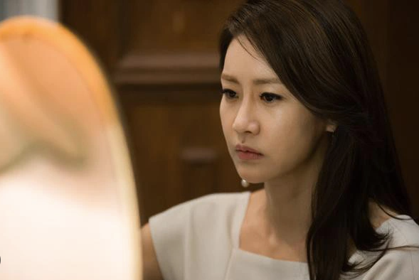 Tôi ly hôn vì nghĩ chồng ngoại tình, 2 năm sau tôi phát hiện mình là người đã phá nát cả cuộc đời anh ấy- Ảnh 1.