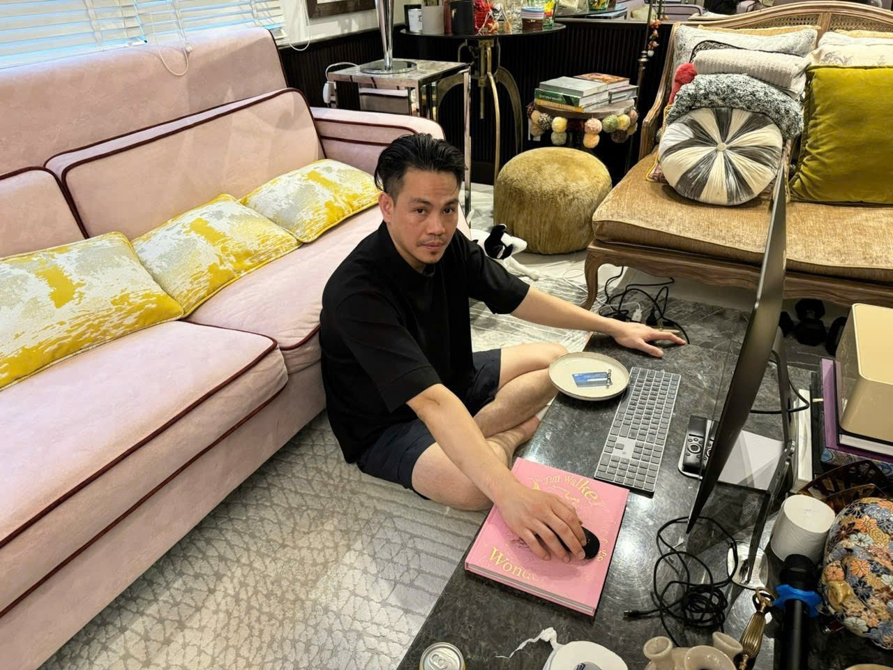 Trần Phú Long bị bắt cùng nhà thiết kế Công Trí là ai?- Ảnh 3. Trần Phú Long bị bắt cùng nhà thiết kế Công Trí là ai?- Ảnh 3.