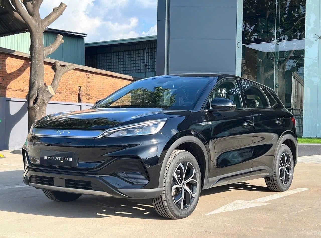 CUV cỡ C tại Việt Nam: Chọn Geely EX5 vừa ra mắt hay 2 mẫu xe xăng ăn khách Mazda CX-5 và Ford Territory?- Ảnh 2.