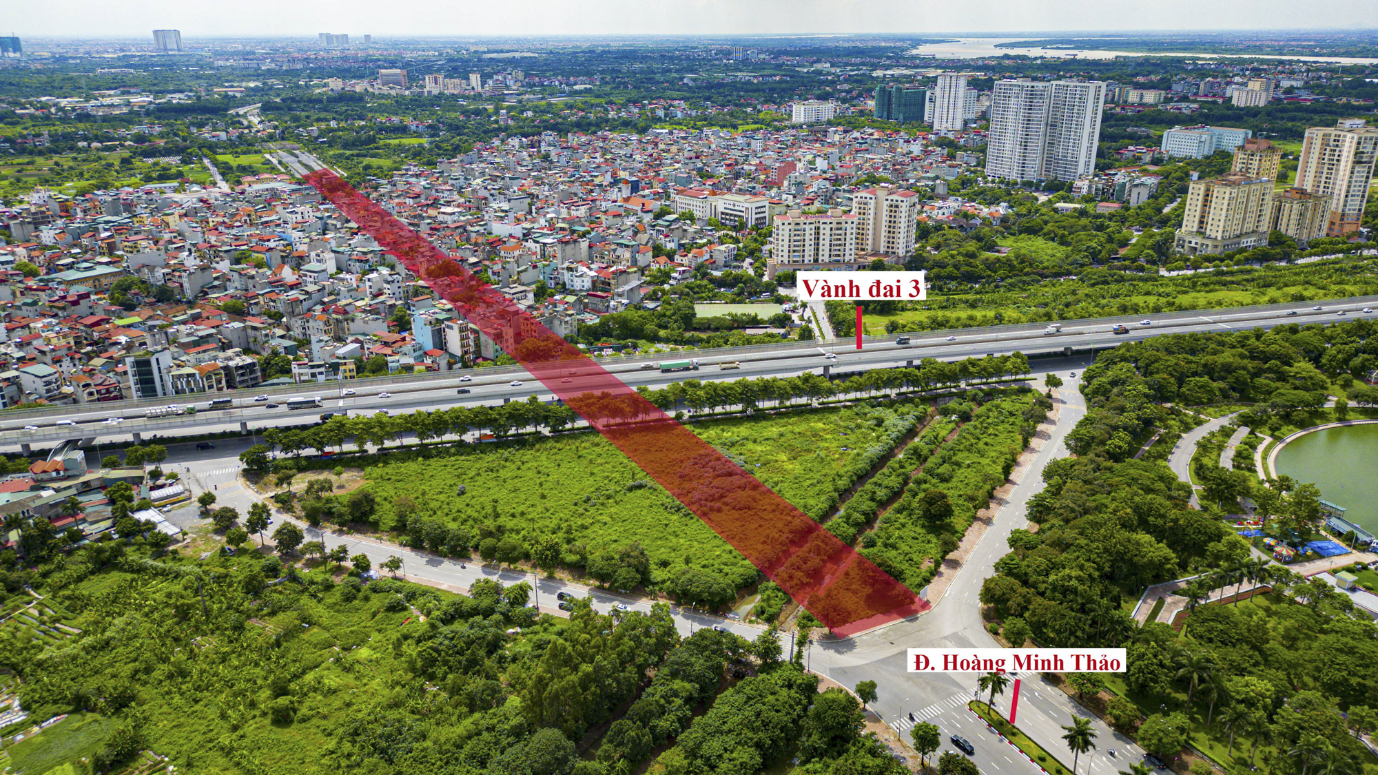 Người dân phía Tây Hà Nội đón tin vui: Đại lộ rộng 10 làn xe sắp hoàn thành, “mở lối” từ siêu đô thị của tỷ phú Phạm Nhật Vượng đến thẳng khu nhà giàu Ciputra - Ảnh 2.
