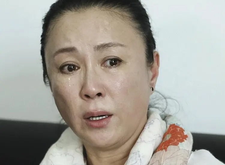 Mỹ nữ sa ngã rúng động showbiz: Bị bắt vì mở tiệc ma túy đá, còn rủ rê em gái và chị họ - Ảnh 6.