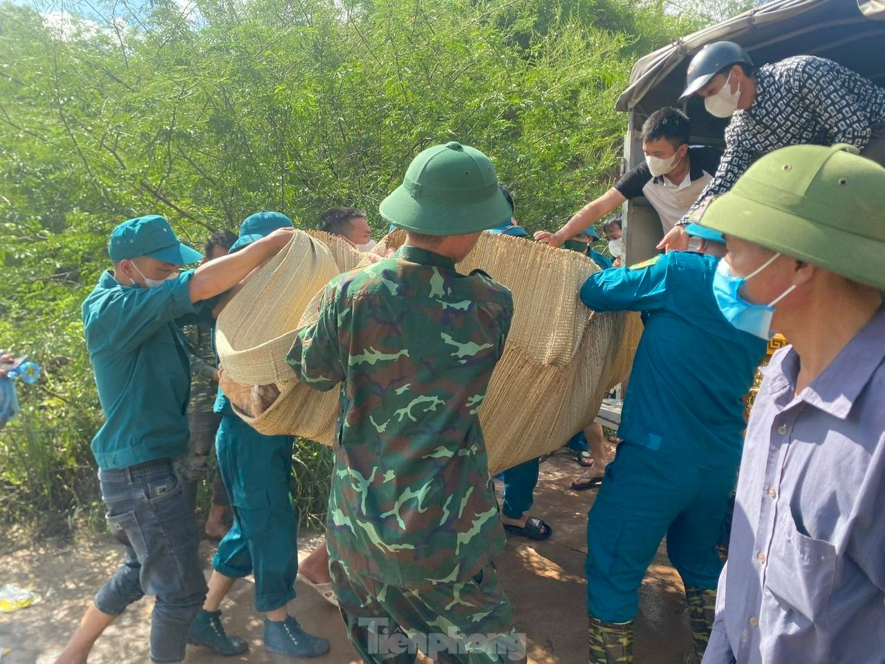 Tìm thấy thi thể người đuối nước tại Lạng Sơn Sau 2 ngày tìm kiếm khẩn trương - Ảnh 2. Tìm thấy thi thể người đuối nước tại Lạng Sơn Sau 2 ngày tìm kiếm khẩn trương - Ảnh 2.
