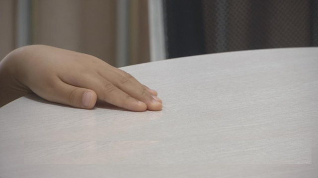 Bé gái 6 tuổi dậy thì sớm vì nửa năm uống loại sữa nhiều bố mẹ