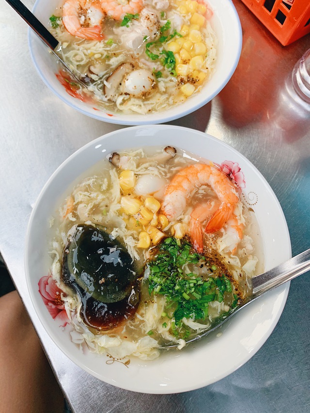 Ngoài trứng vịt lộn, Việt Nam còn có 2 món trứng khác khiến du khách nước ngoài "sợ xanh mặt" - Ảnh 5.