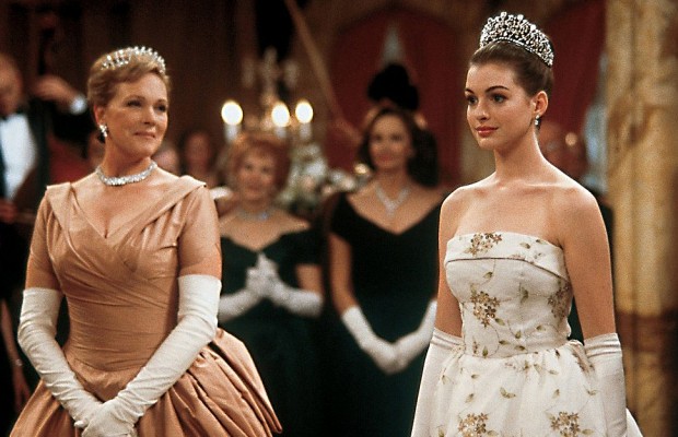 Vẻ đẹp năm 19 tuổi của Anne Hathaway đúng là huyền thoại, sao có thể vừa ngọt ngào vừa sang chảnh quý tộc thế này!- Ảnh 7.