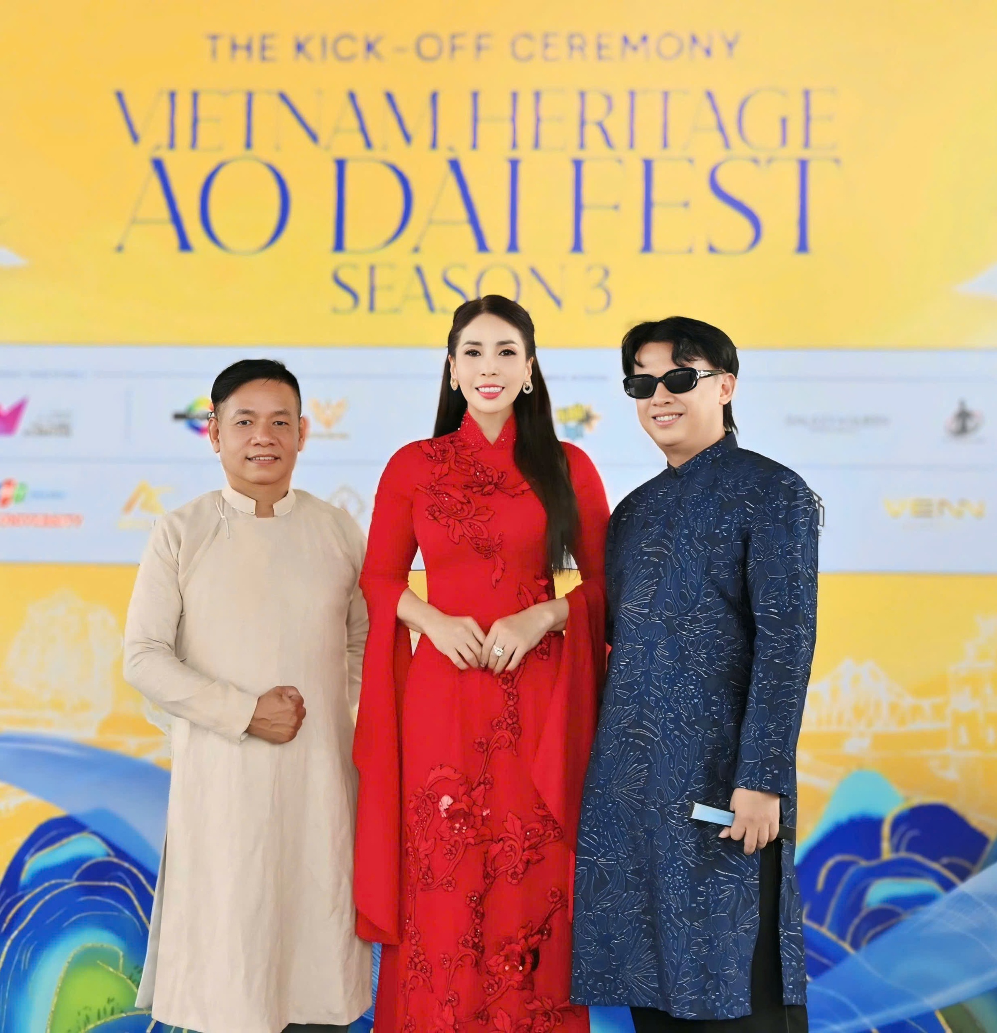 Hình ảnh của Lý Hương được trưng bày tại sự kiện tôn vinh áo dài Việt Nam- Ảnh 1.