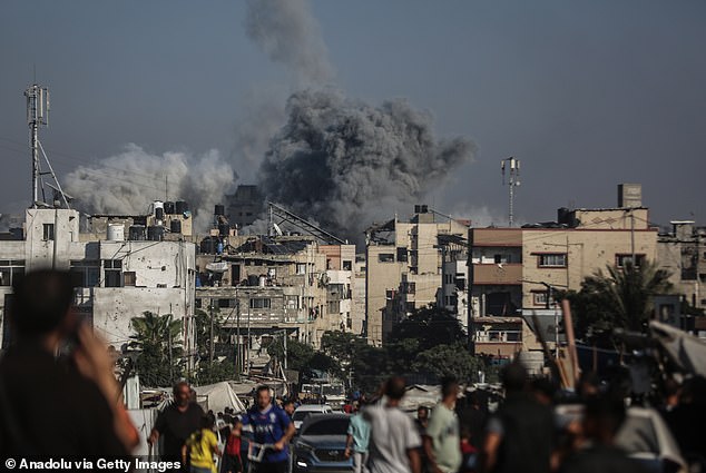 Bức ảnh gây sốc về trẻ em Gaza: Thảm kịch nhân đạo khiến thế giới bàng hoàng - Ảnh 4.