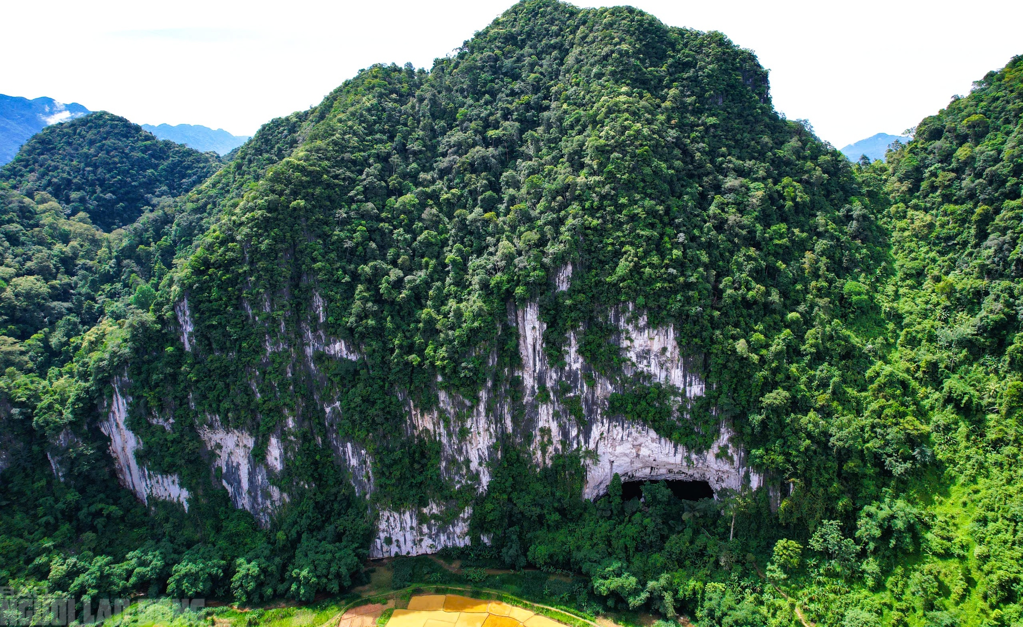 C&oacute; một "Sơn Đo&ograve;ng" đẹp nao l&ograve;ng giữa đại ng&agrave;n P&ugrave; Lu&ocirc;ng - Ảnh 3.