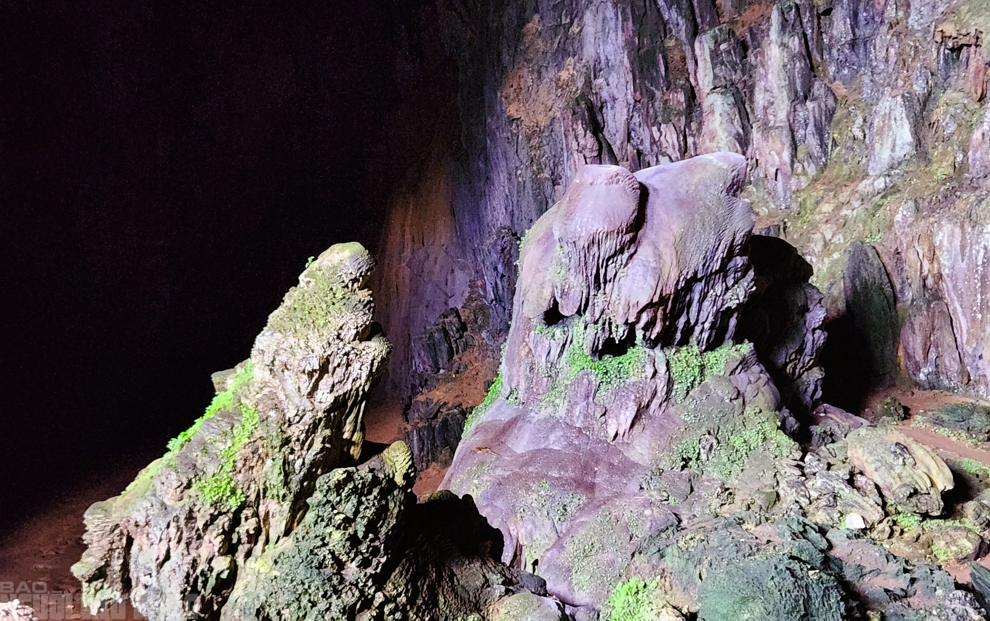 C&oacute; một "Sơn Đo&ograve;ng" đẹp nao l&ograve;ng giữa đại ng&agrave;n P&ugrave; Lu&ocirc;ng - Ảnh 8.