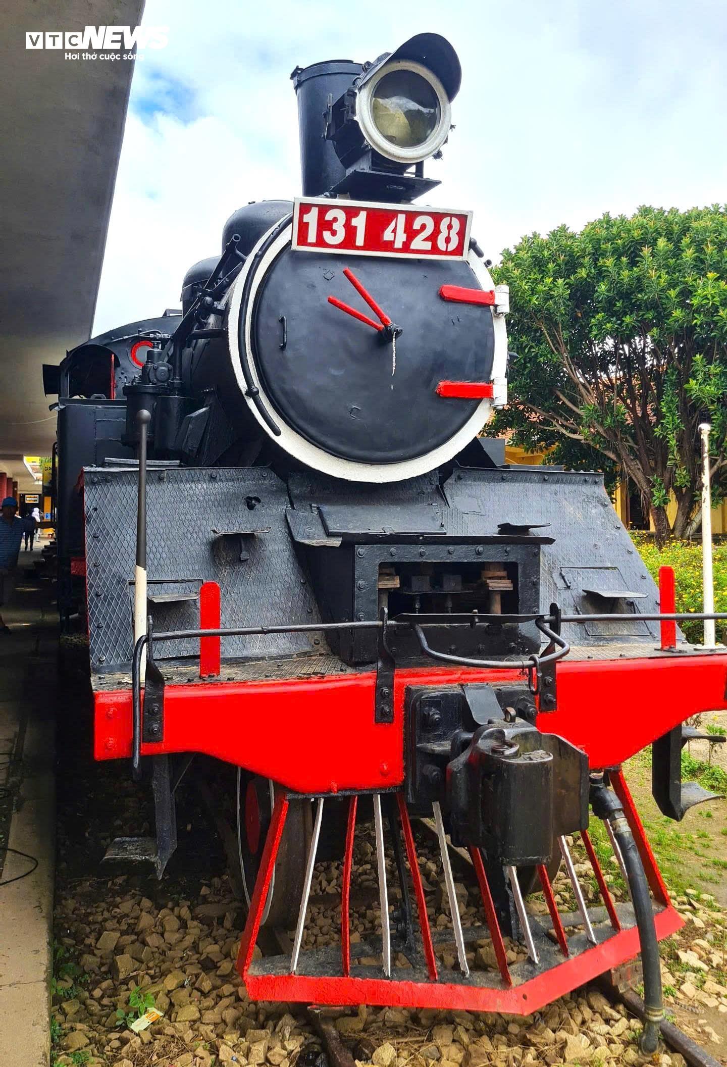 Nhà ga Đà Lạt gần 100 tuổi độc nhất vô nhị ở Việt Nam - Ảnh 7. Nhà ga Đà Lạt gần 100 tuổi độc nhất vô nhị ở Việt Nam - Ảnh 7.