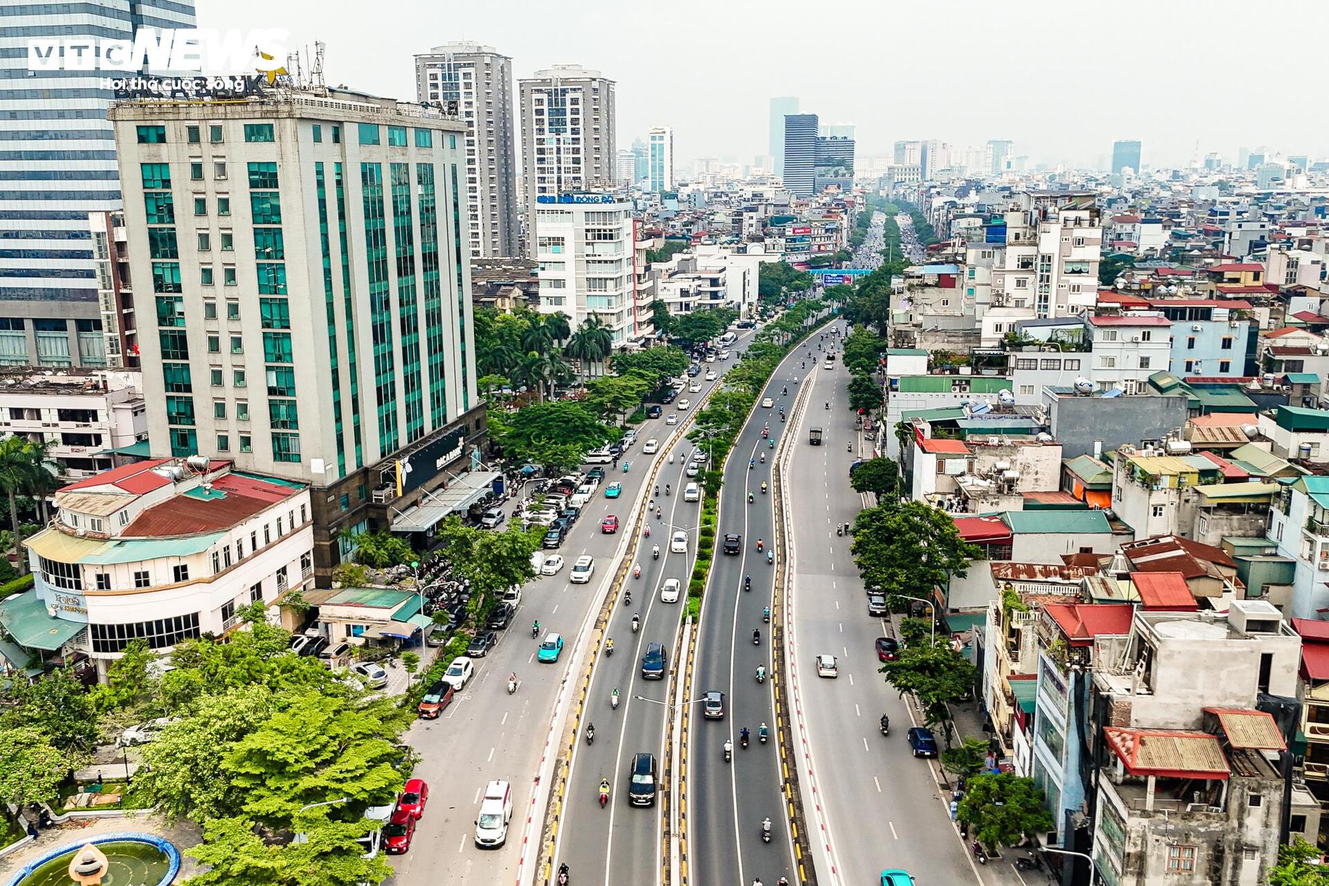 Hiện trạng 4 vị trí bãi đỗ và trạm sạc xe điện tại Hà Nội - Ảnh 14.