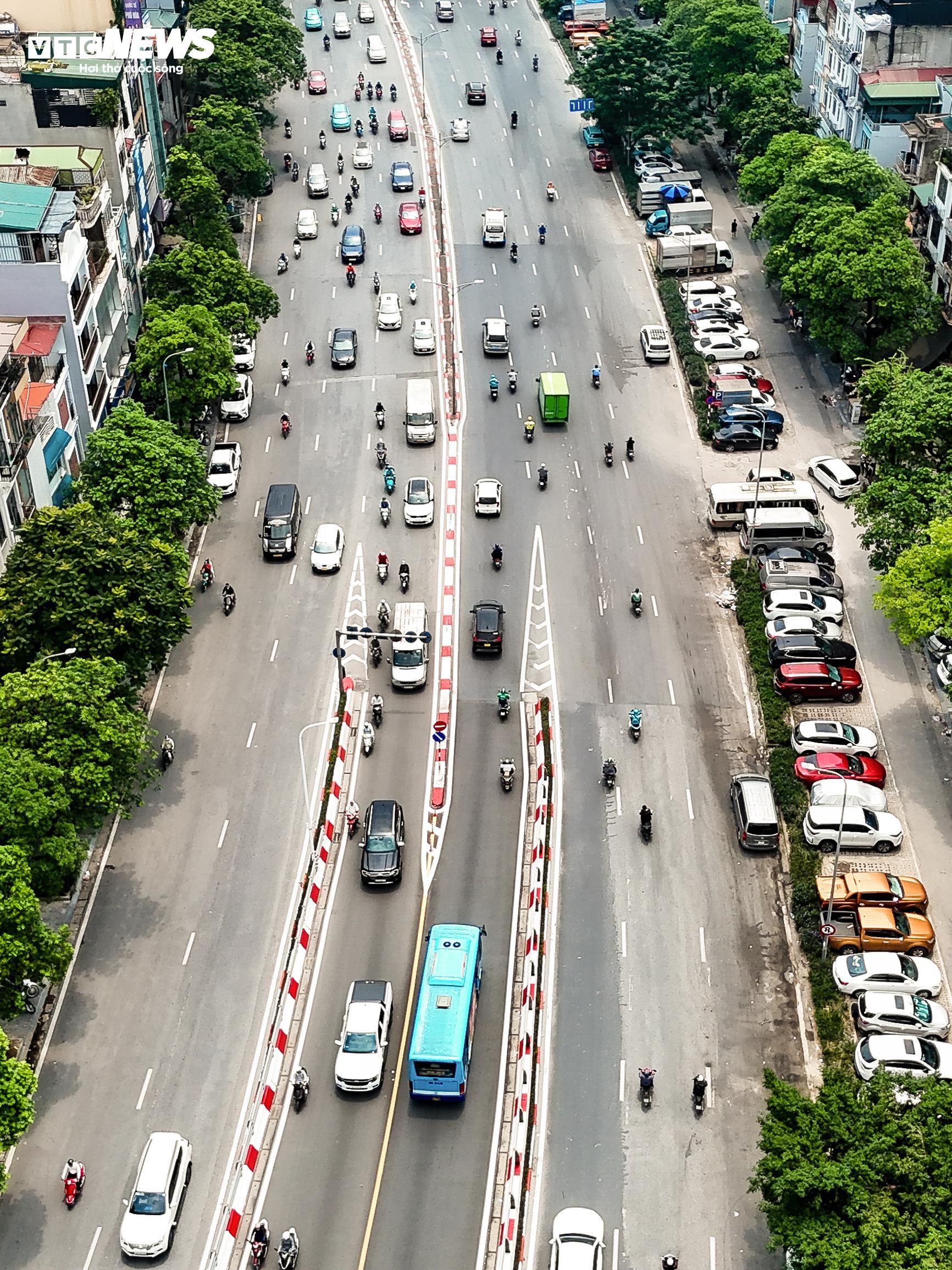 Hiện trạng 4 vị trí bãi đỗ và trạm sạc xe điện tại Hà Nội - Ảnh 12.