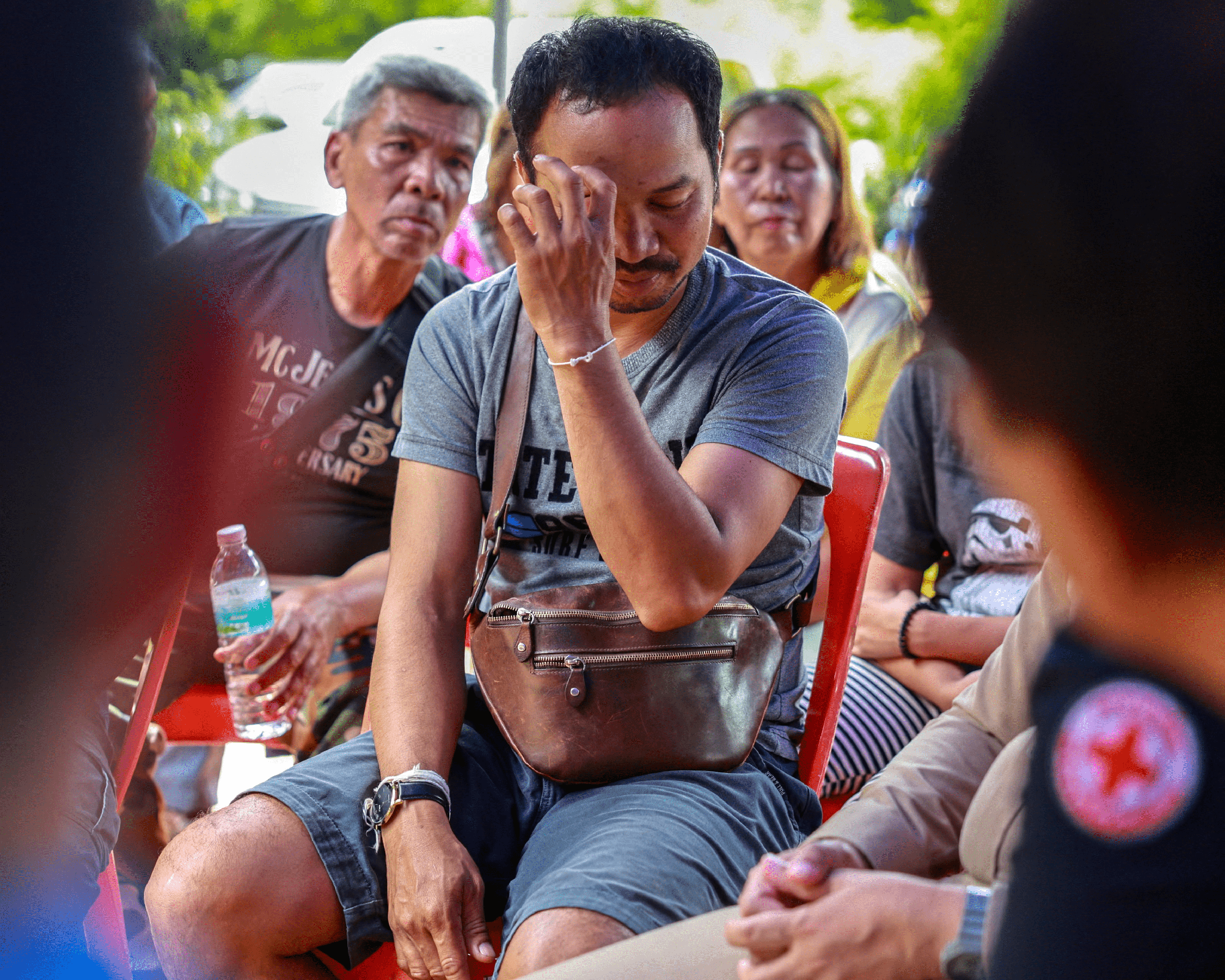 Nỗi đau của người đàn ông mất vợ và 2 con trong vụ tấn công ở Thái Lan - Ảnh 3.