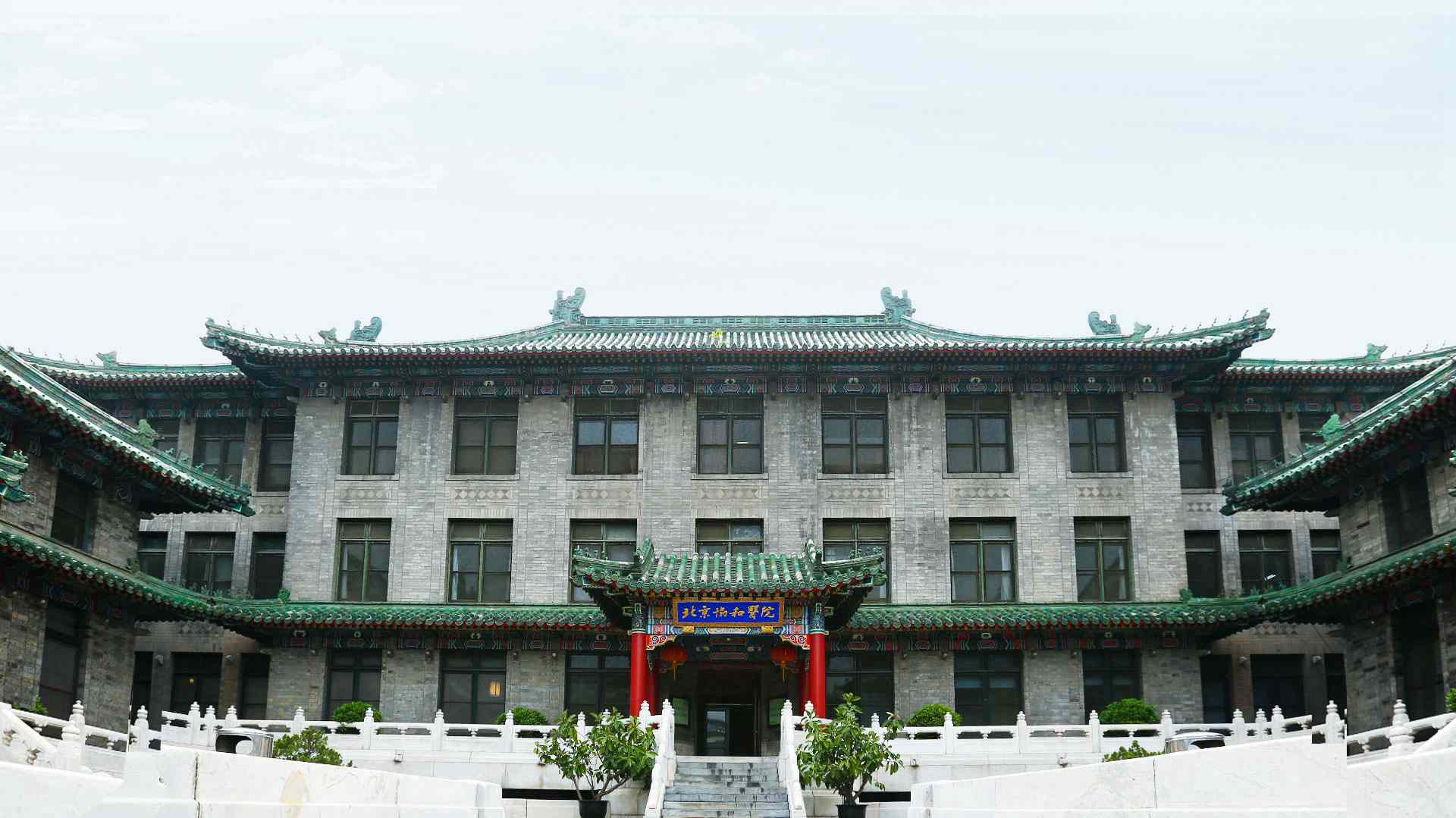 Nữ sinh chưa từng đăng k&yacute; ĐH Thanh Hoa nhưng vẫn nhận được giấy b&aacute;o tr&uacute;ng tuyển, mở phong b&igrave; ra mới biết kh&ocirc;ng hề gửi nhầm!- Ảnh 2.