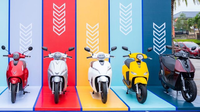 Cuộc đua mới trên mặt trận xe máy điện: 'Nữ tướng' đầu tiên của Honda Việt Nam đối đầu tỷ phú Phạm Nhật Vượng - Ảnh 3.