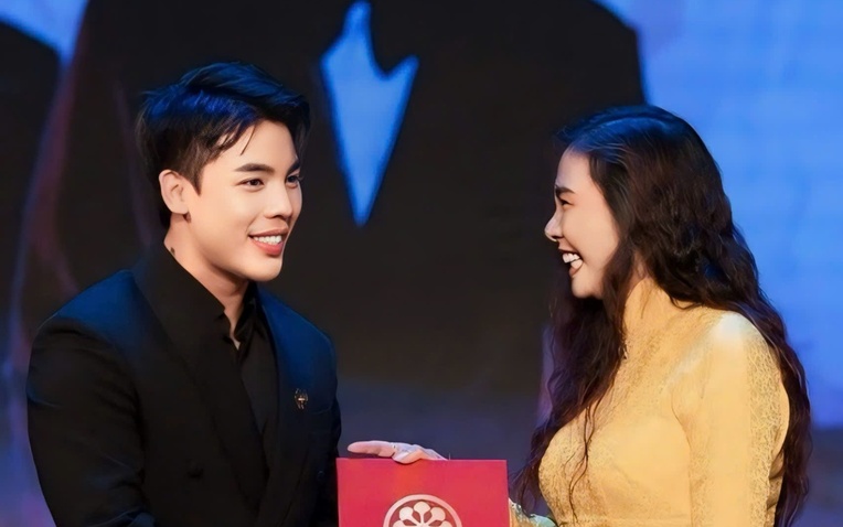 Đạo diễn Phạm Duy Khánh: "Đây là một vinh dự lớn đối với tôi trong suốt quá trình làm nghệ thuật" - Ảnh 1. Đạo diễn Phạm Duy Khánh: "Đây là một vinh dự lớn đối với tôi trong suốt quá trình làm nghệ thuật" - Ảnh 1.