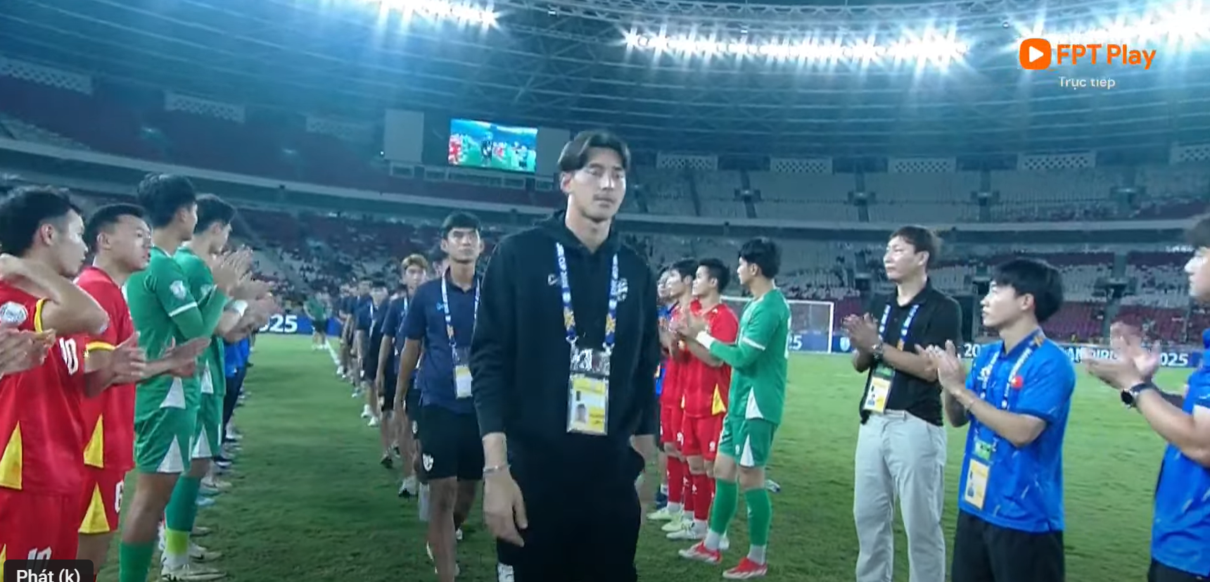 Ứng xử cực fair-play với Indonesia và Thái Lan, U23 Việt Nam nhận được nhiều lời khen ngợi - Ảnh 2. Ứng xử cực fair-play với Indonesia và Thái Lan, U23 Việt Nam nhận được nhiều lời khen ngợi - Ảnh 2.