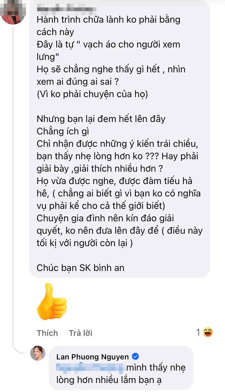 Lan Phương nói gì khi bị mỉa mai cố tình "vạch áo cho người xem lưng"?- Ảnh 2. Lan Phương nói gì khi bị mỉa mai cố tình "vạch áo cho người xem lưng"?- Ảnh 2.