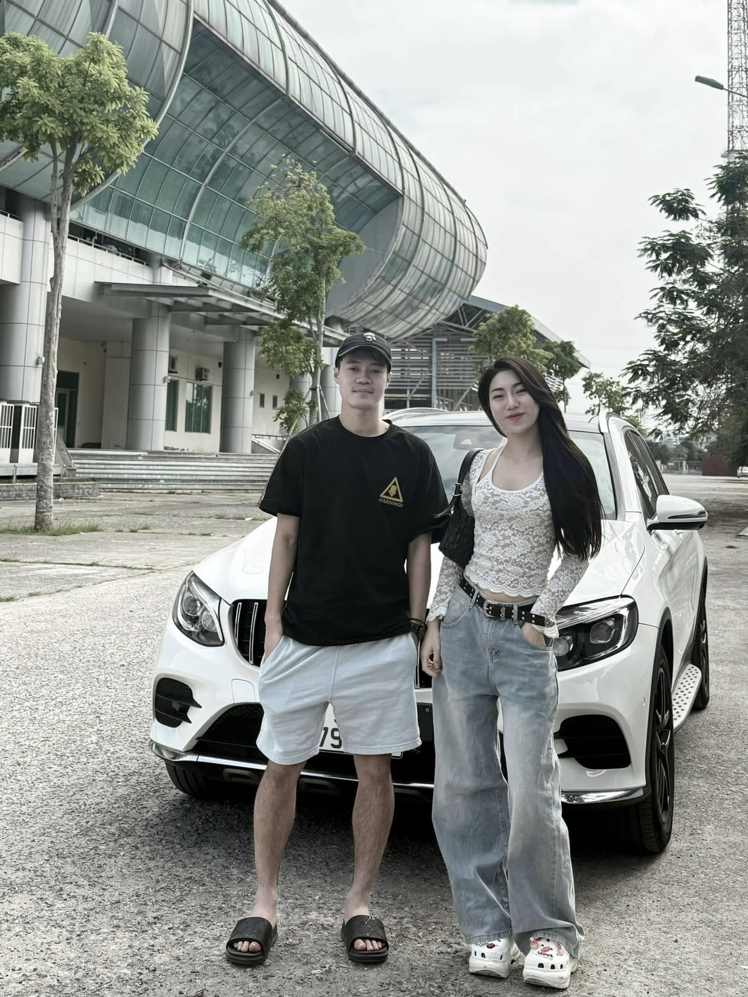 Em gái hot nhất làng bóng đá diện bikini nóng bỏng, khoe visual cực phẩm khiến dân mạng "bỏng mắt" - Ảnh 7. Em gái hot nhất làng bóng đá diện bikini nóng bỏng, khoe visual cực phẩm khiến dân mạng "bỏng mắt" - Ảnh 7.