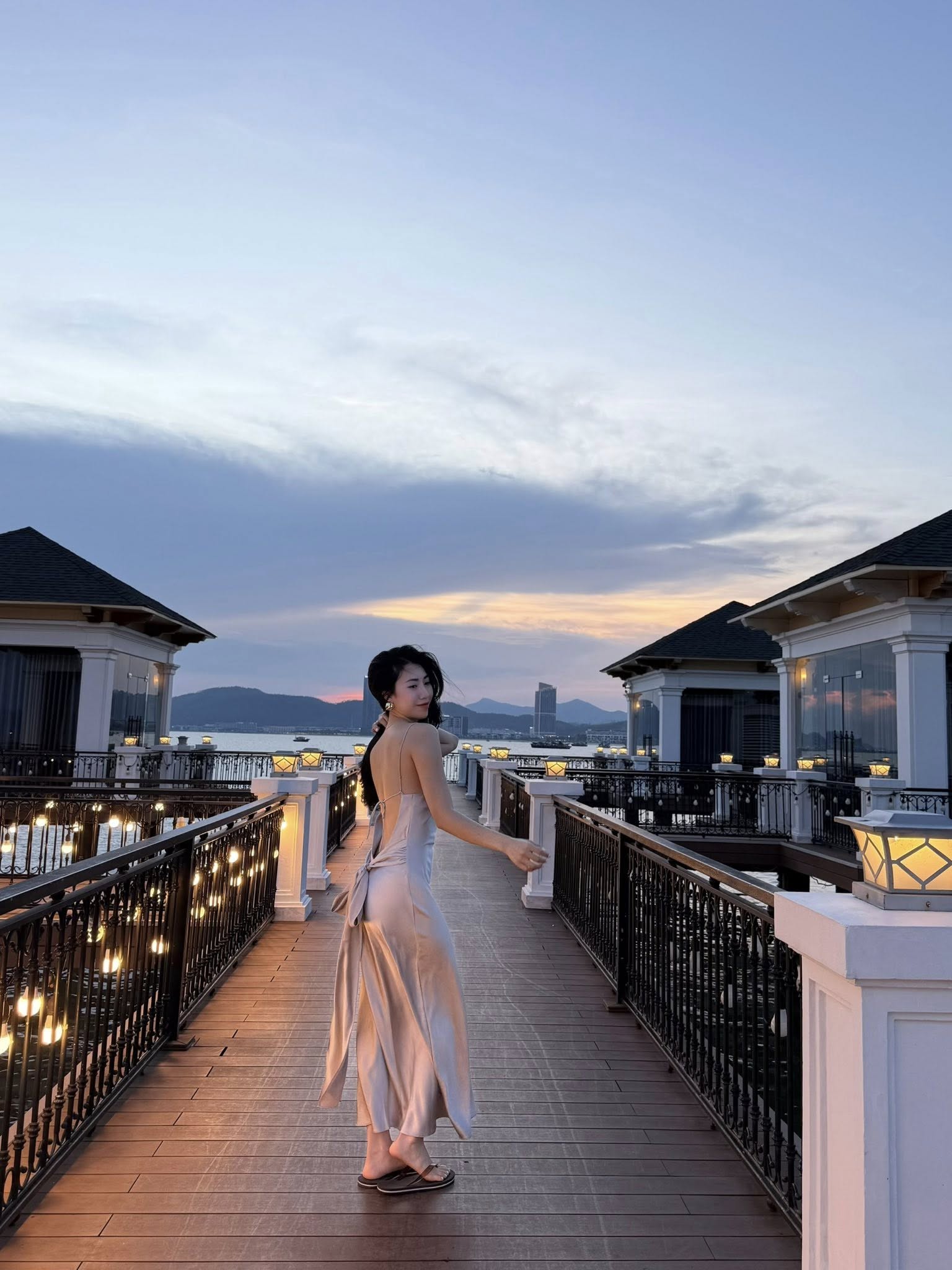 Em gái hot nhất làng bóng đá diện bikini nóng bỏng, khoe visual cực phẩm khiến dân mạng "bỏng mắt" - Ảnh 6. Em gái hot nhất làng bóng đá diện bikini nóng bỏng, khoe visual cực phẩm khiến dân mạng "bỏng mắt" - Ảnh 6.