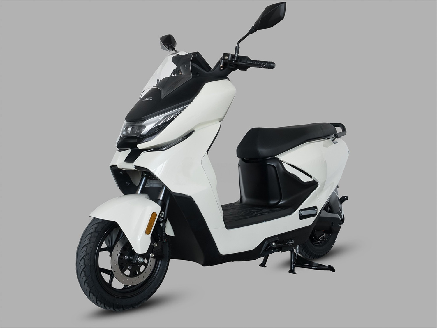 Xe máy điện liên doanh Honda sắp về Việt Nam, được ví như PCX chạy điện nhưng kém 1 mẫu xe phổ biến ở điểm này- Ảnh 1.