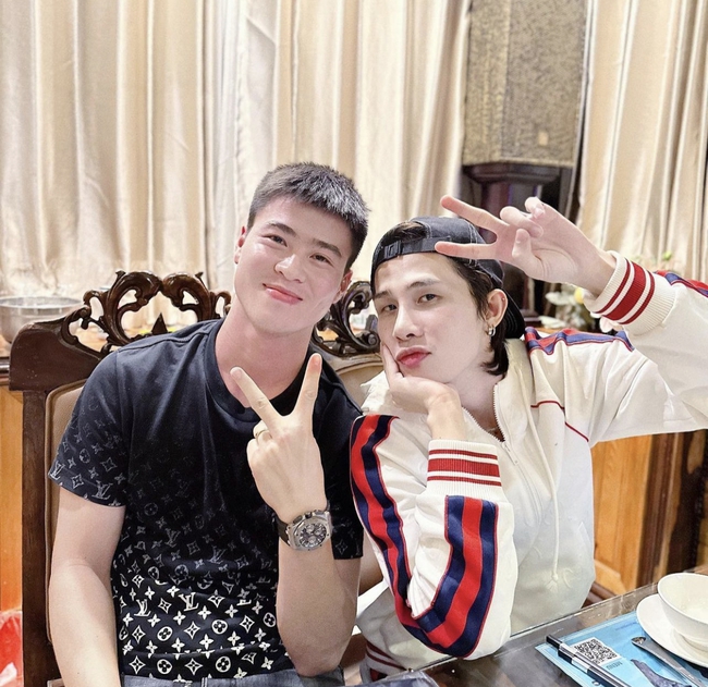 Jack (J97) c&oacute; động th&aacute;i đặc biệt li&ecirc;n quan đến cầu thủ Tiến Linh g&acirc;y x&ocirc;n xao c&otilde;i mạng- Ảnh 4.