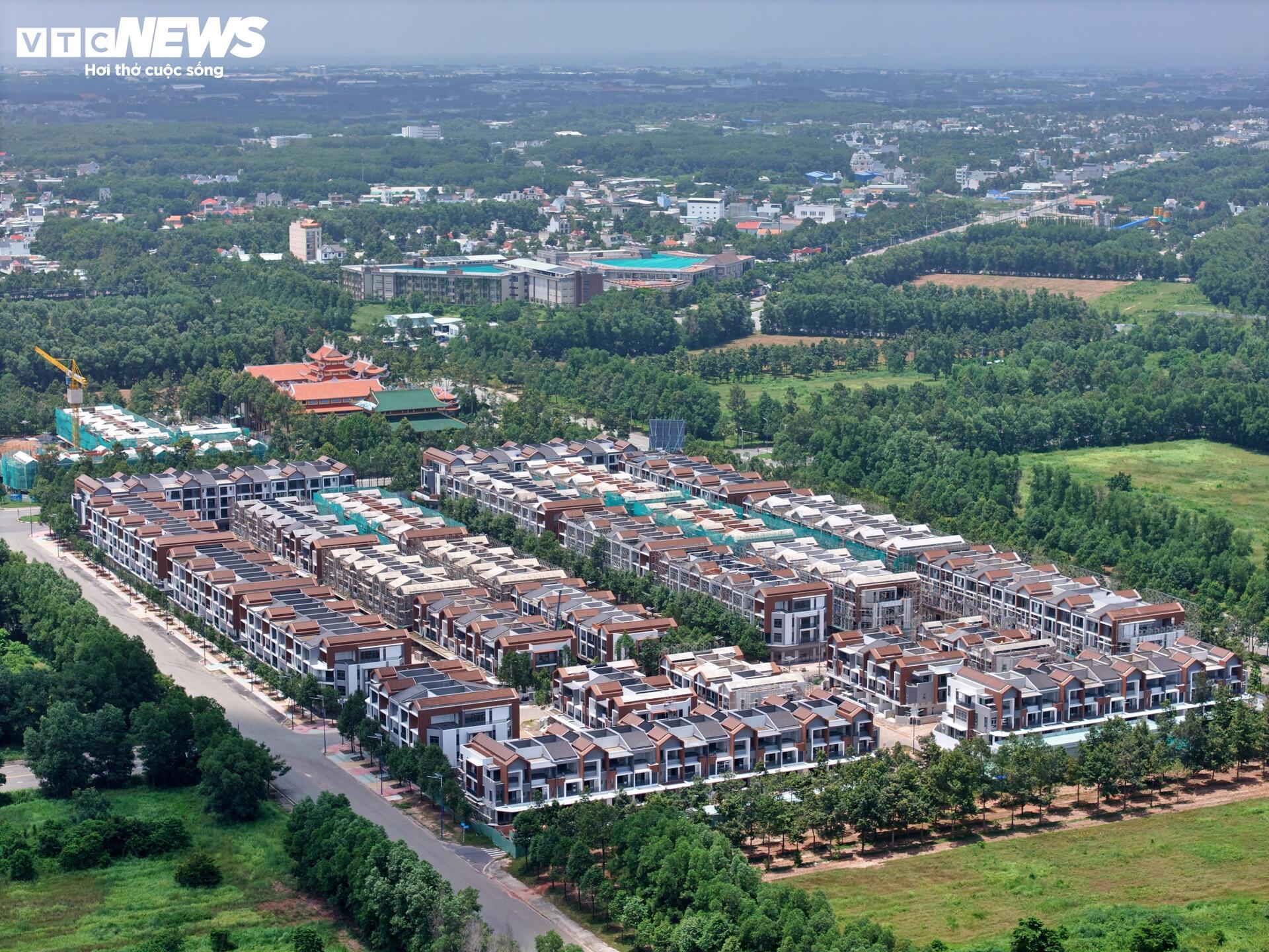 Khu công nghiệp Bình Dương: Trung tâm phát triển công nghiệp hiện đại hàng đầu Việt Nam - Ảnh 14.