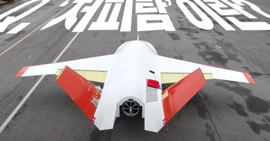 Tiêm kích KF - 21 và UAV Wingman Hàn Quốc hỗ trợ nhiệm vụ nguy hiểm trên không - Ảnh 2.