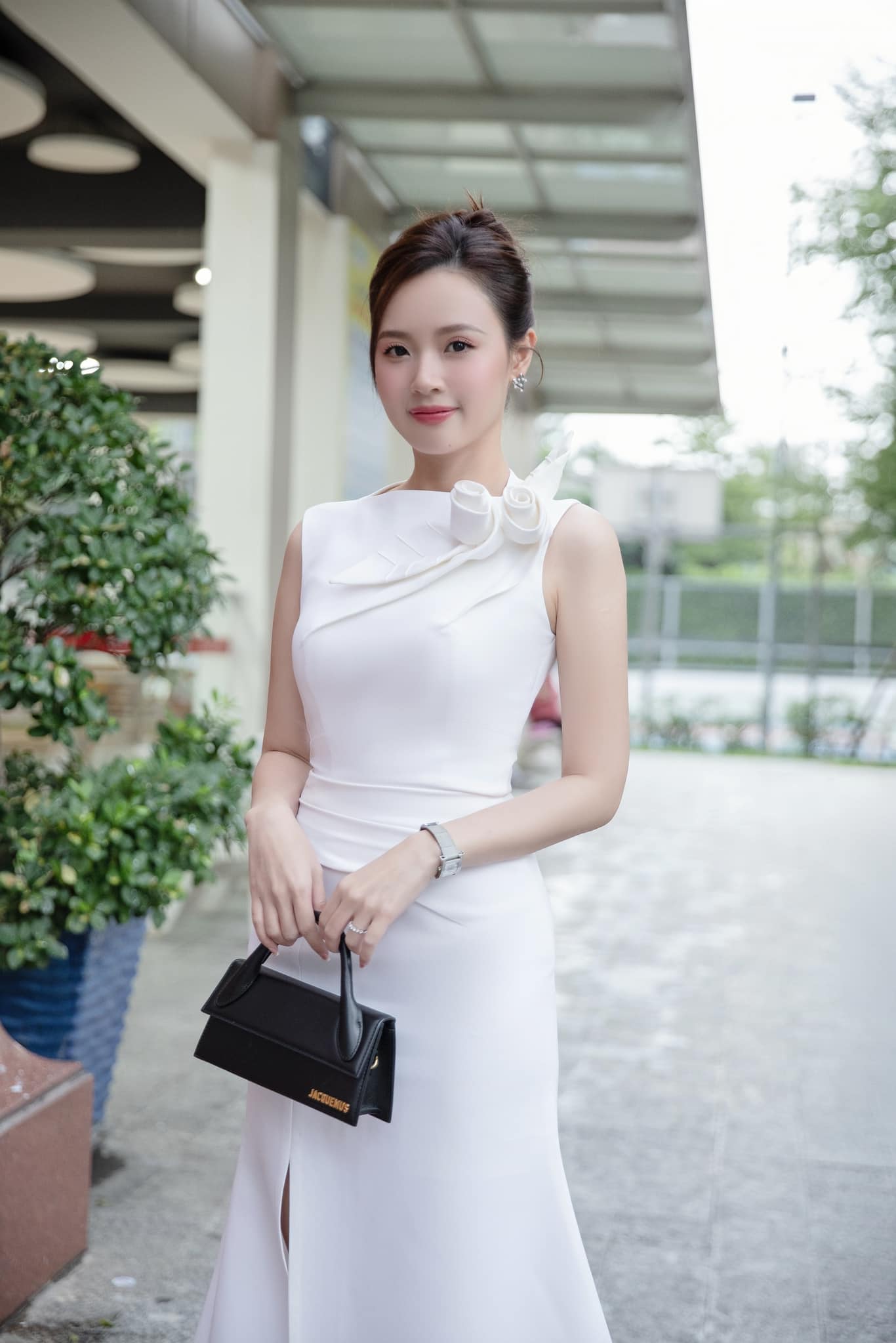 Ngừng 'xin vía', học Midu chơi những môn thể thao này để có vóc dáng gợi cảm, trẻ đẹp mê người- Ảnh 4. Ngừng 'xin vía', học Midu chơi những môn thể thao này để có vóc dáng gợi cảm, trẻ đẹp mê người- Ảnh 4.