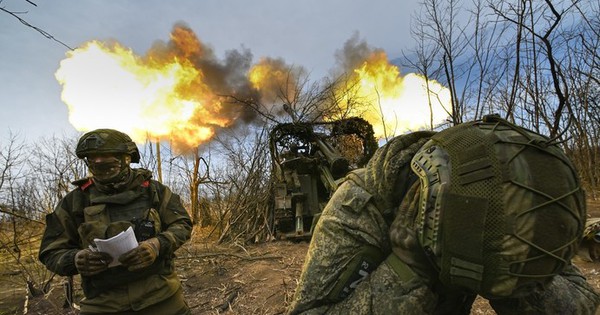 Tuy&ecirc;n bố bất ngờ của Điện Kremlin về chấm dứt xung đột ở Ukraine - Ảnh 2.