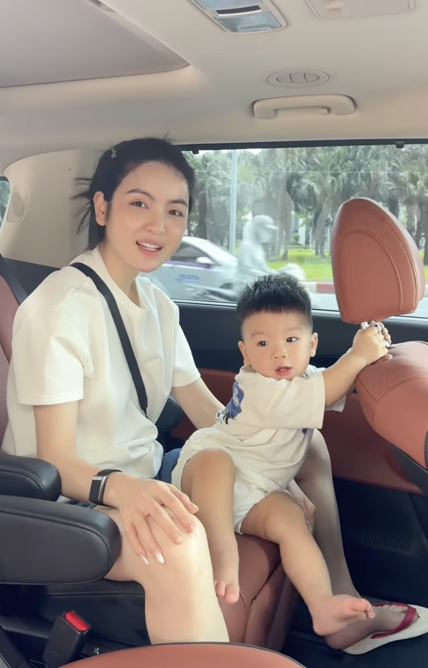 Chu Thanh Huyền b&iacute; mật đưa con trai về qu&ecirc; Quang Hải, phản ứng của bố mẹ ch&agrave;ng cầu thủ mới th&uacute; vị- Ảnh 2.