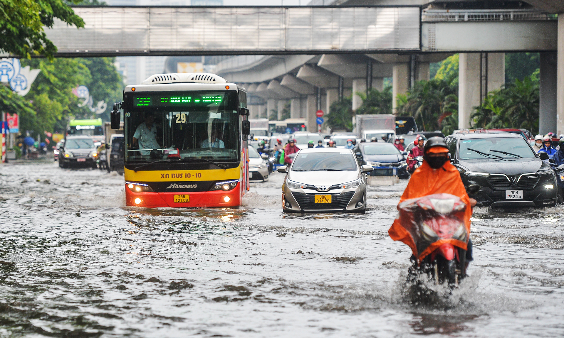Ngày mai, miền Bắc và nhiều khu vực khác có mưa to - Ảnh 1.