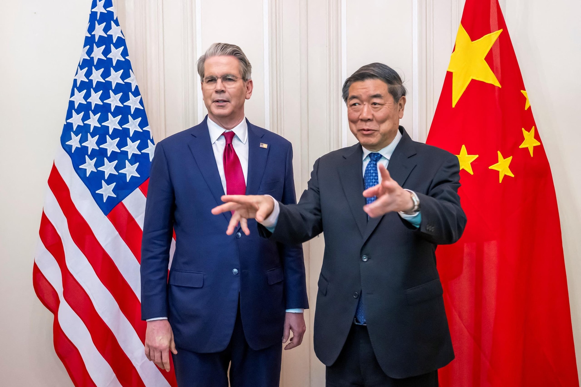 - Ảnh 1. - Ảnh 1.