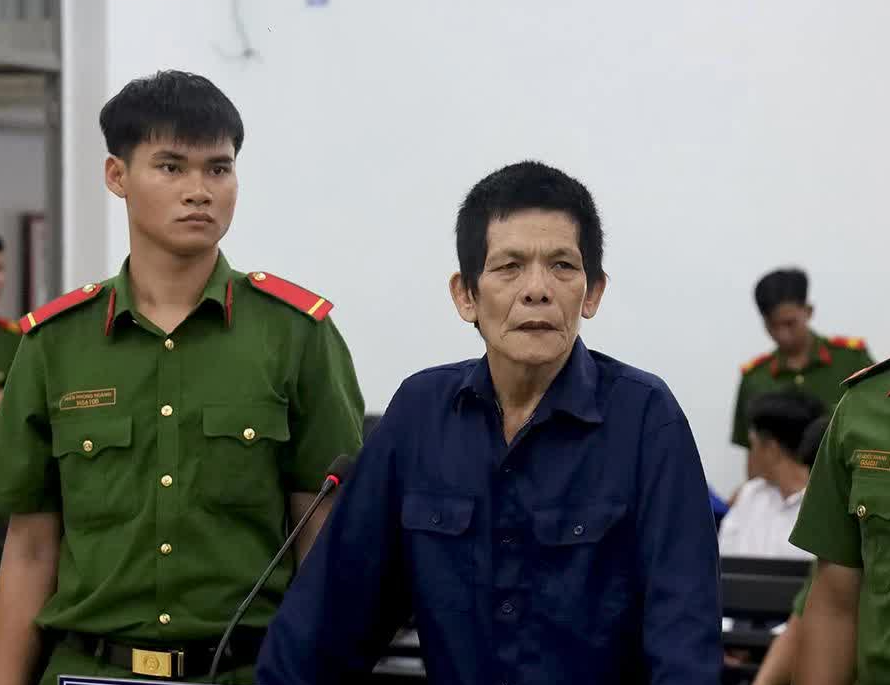 Khánh hòa tuyên án tử hình đối với Lê Văn Hùng vì giết người em ruột - Ảnh 1. Khánh hòa tuyên án tử hình đối với Lê Văn Hùng vì giết người em ruột - Ảnh 1.