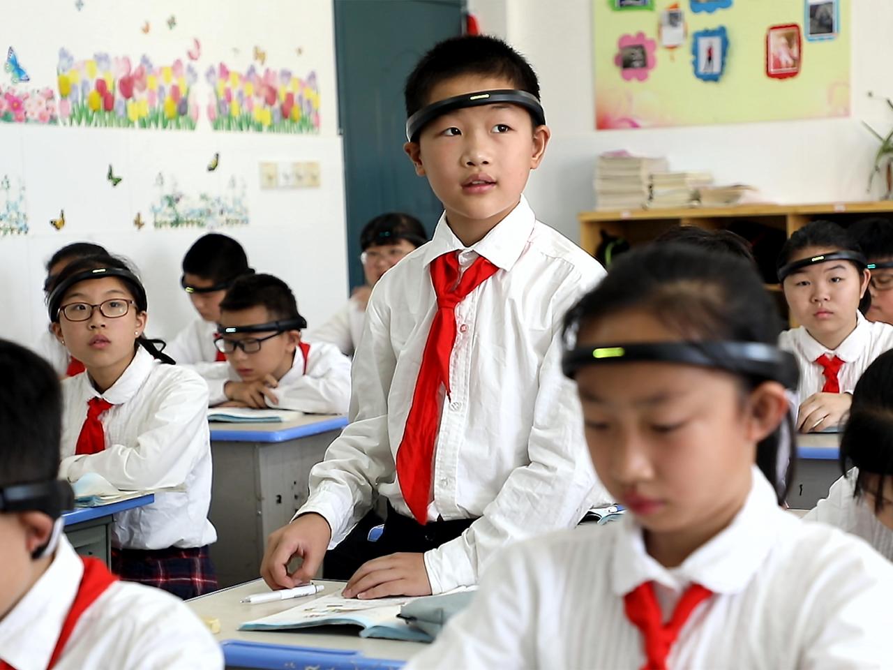 Trí tuệ nhân tạo trong giáo dục Trung Quốc: Cuộc cách mạng học tập mới - Ảnh 3. Trí tuệ nhân tạo trong giáo dục Trung Quốc: Cuộc cách mạng học tập mới - Ảnh 3.