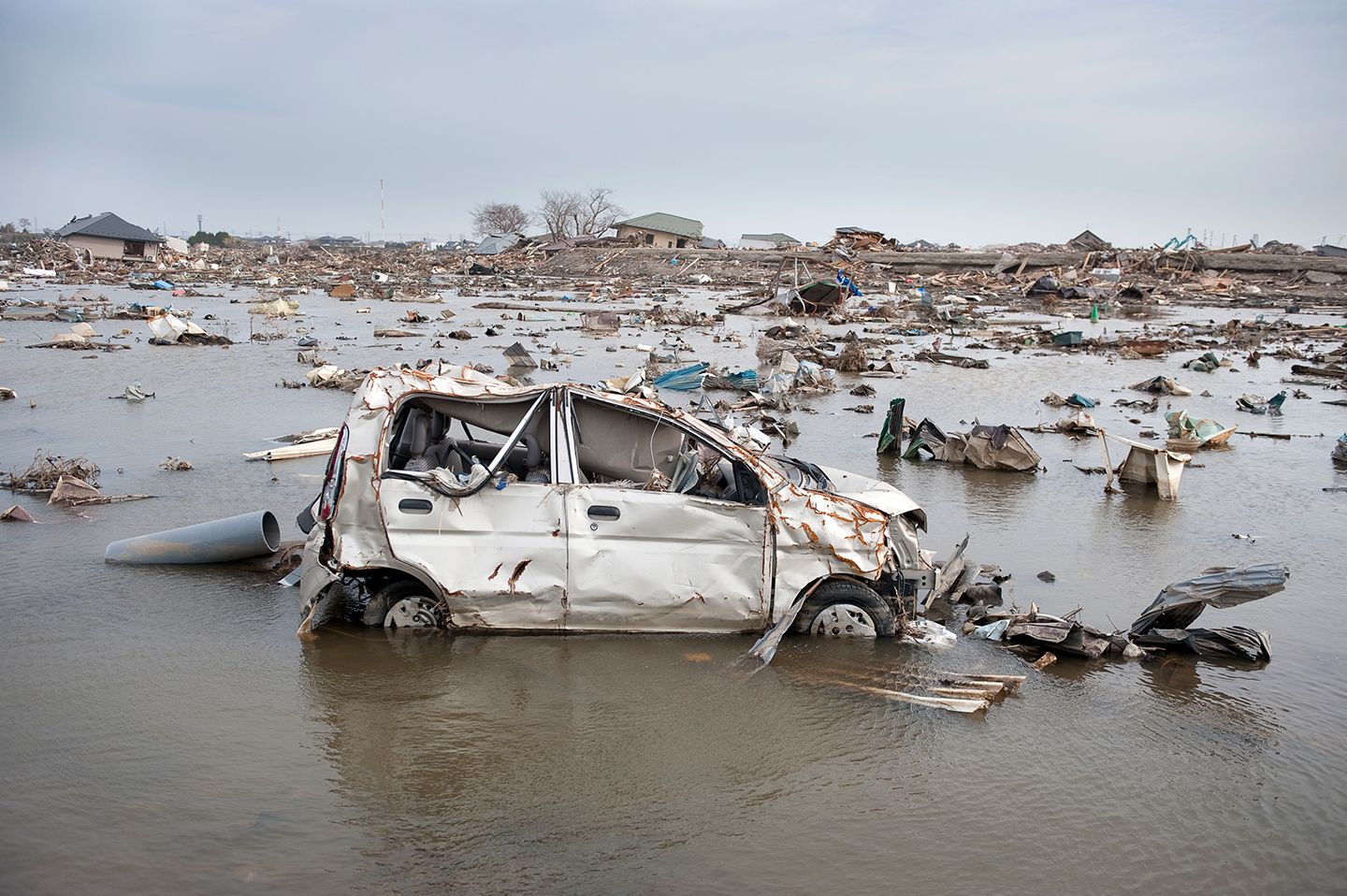 S&oacute;ng thần đ&aacute;ng sợ đến thế n&agrave;o? Thảm họa k&eacute;p đau thương nhất cả nước Nhật sẽ kh&ocirc;ng bao giờ qu&ecirc;n- Ảnh 3.