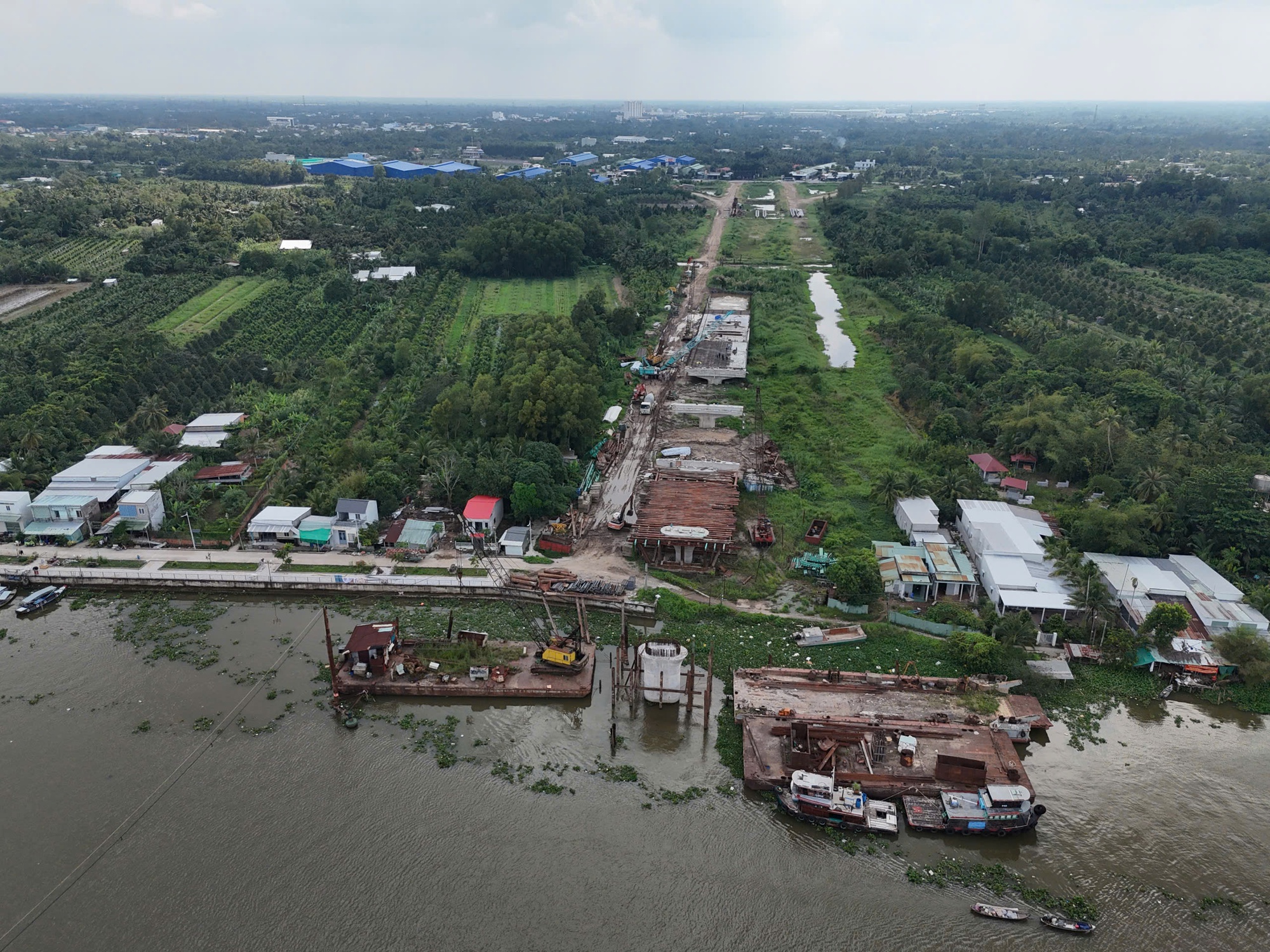 Cần Thơ: Dự án hàng ngàn tỉ đồng tăng vốn, gần 3 năm thi công mới đạt 36% - Ảnh 3.