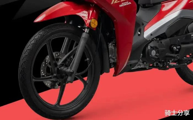 Honda ra mắt mẫu xe số 125cc hoàn toàn mới, ghi điểm tuyệt đối bởi mức ăn xăng chỉ 1,59 L/100km - Ảnh 9. Honda ra mắt mẫu xe số 125cc hoàn toàn mới, ghi điểm tuyệt đối bởi mức ăn xăng chỉ 1,59 L/100km - Ảnh 9.