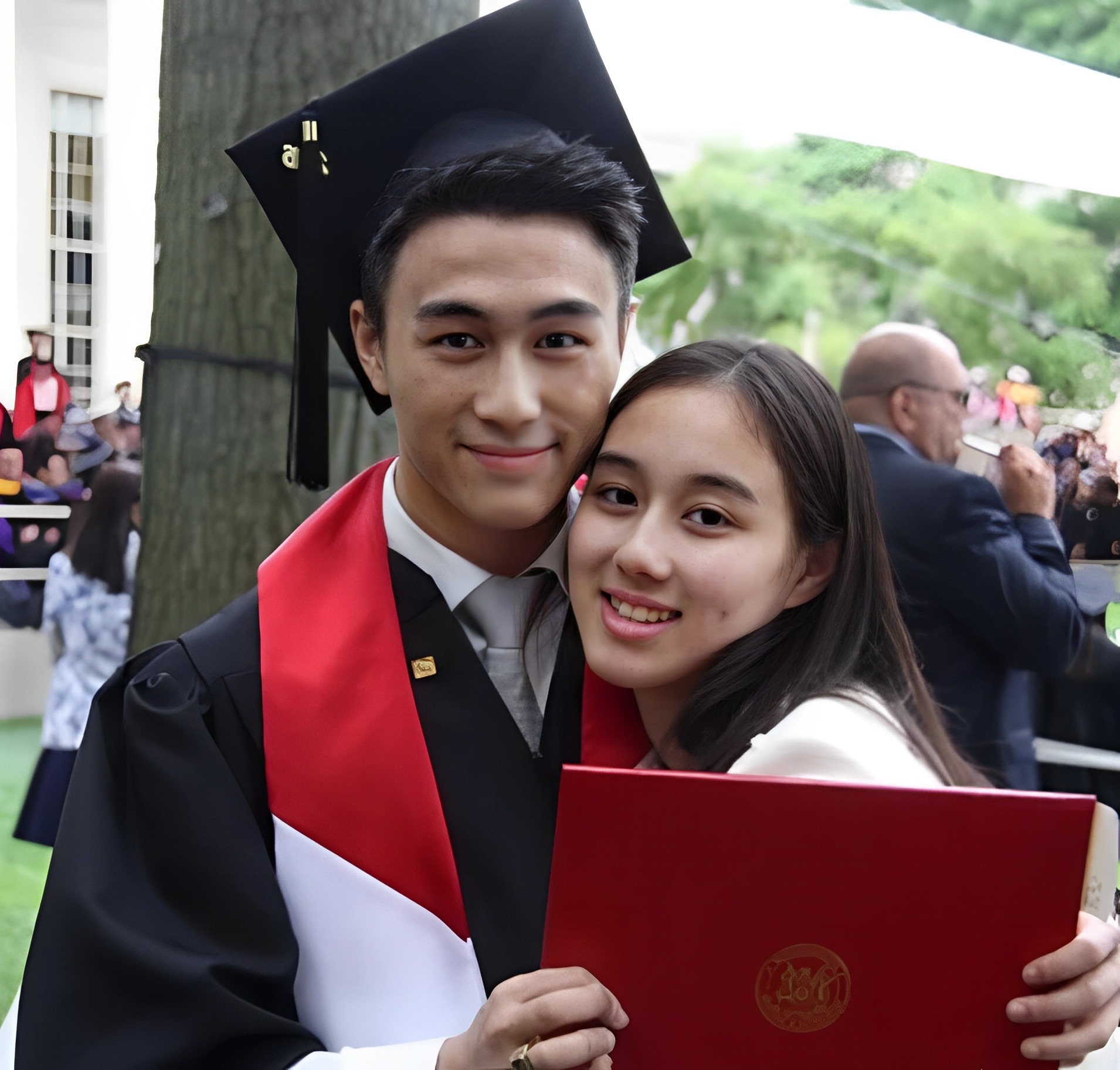 Thiếu gia trùm sòng bạc Macau bị tố lén có con riêng, gây chuyện tày trời sau lưng vợ siêu mẫu Victoria's Secret- Ảnh 3.