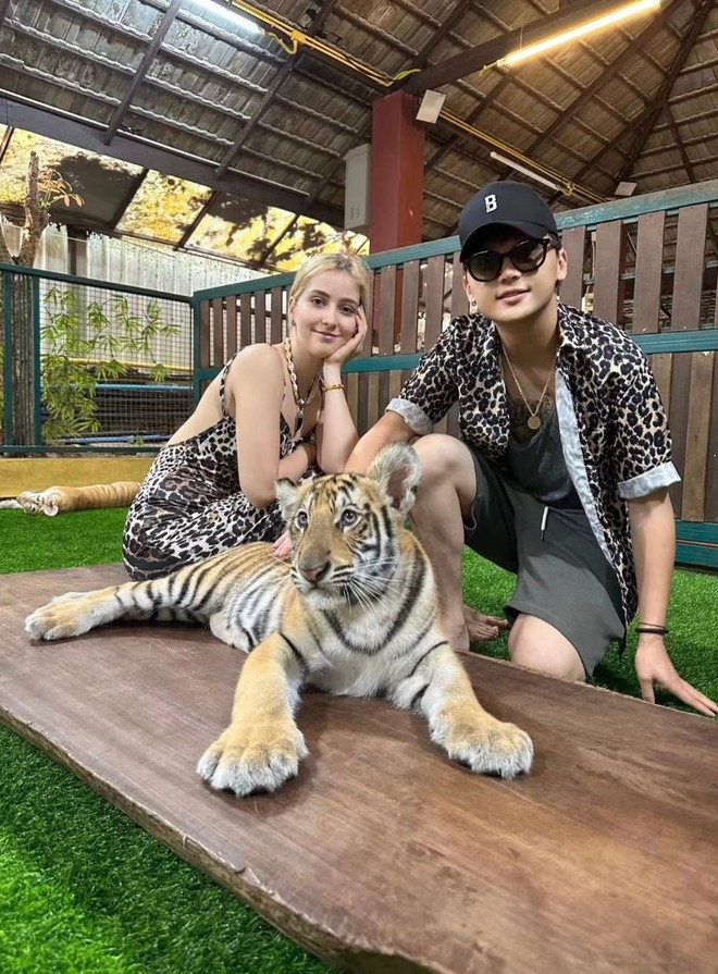 Thiếu gia lận đận tình duyên "vớ" ngay vợ đẹp không đòi sính lễ, cưới về nhà chồng "ngã ngửa" với nàng dâu ngoại quốc- Ảnh 4.